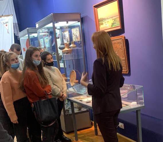 Студенты ДГТУ посетили выставку "Азовская сага Тура Хейердала"