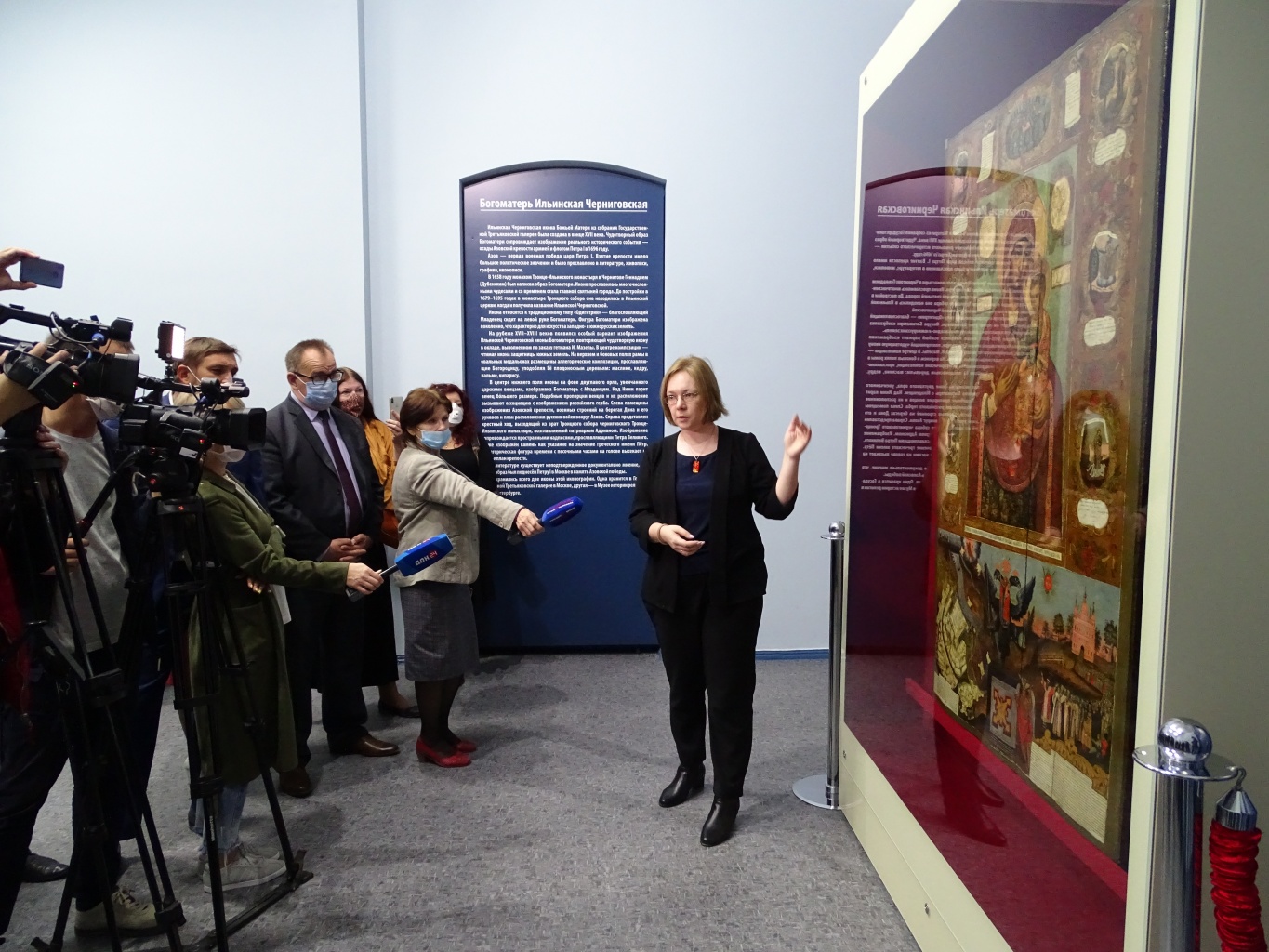 8 октября в Азовском музее-заповеднике состоялось открытие выставки «Небесная заступница Азова»