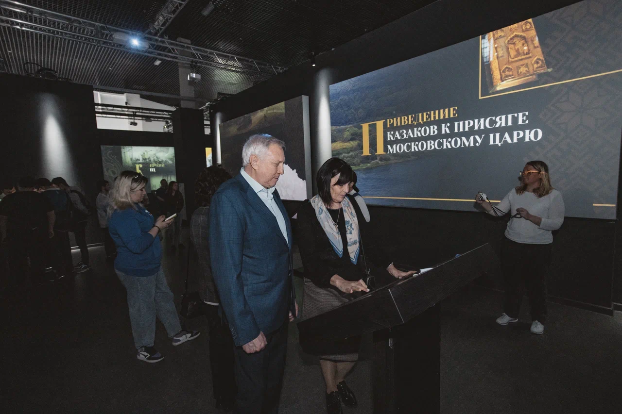 Сотрудники музея приняли участие в открытии выставки «Русский Азов»