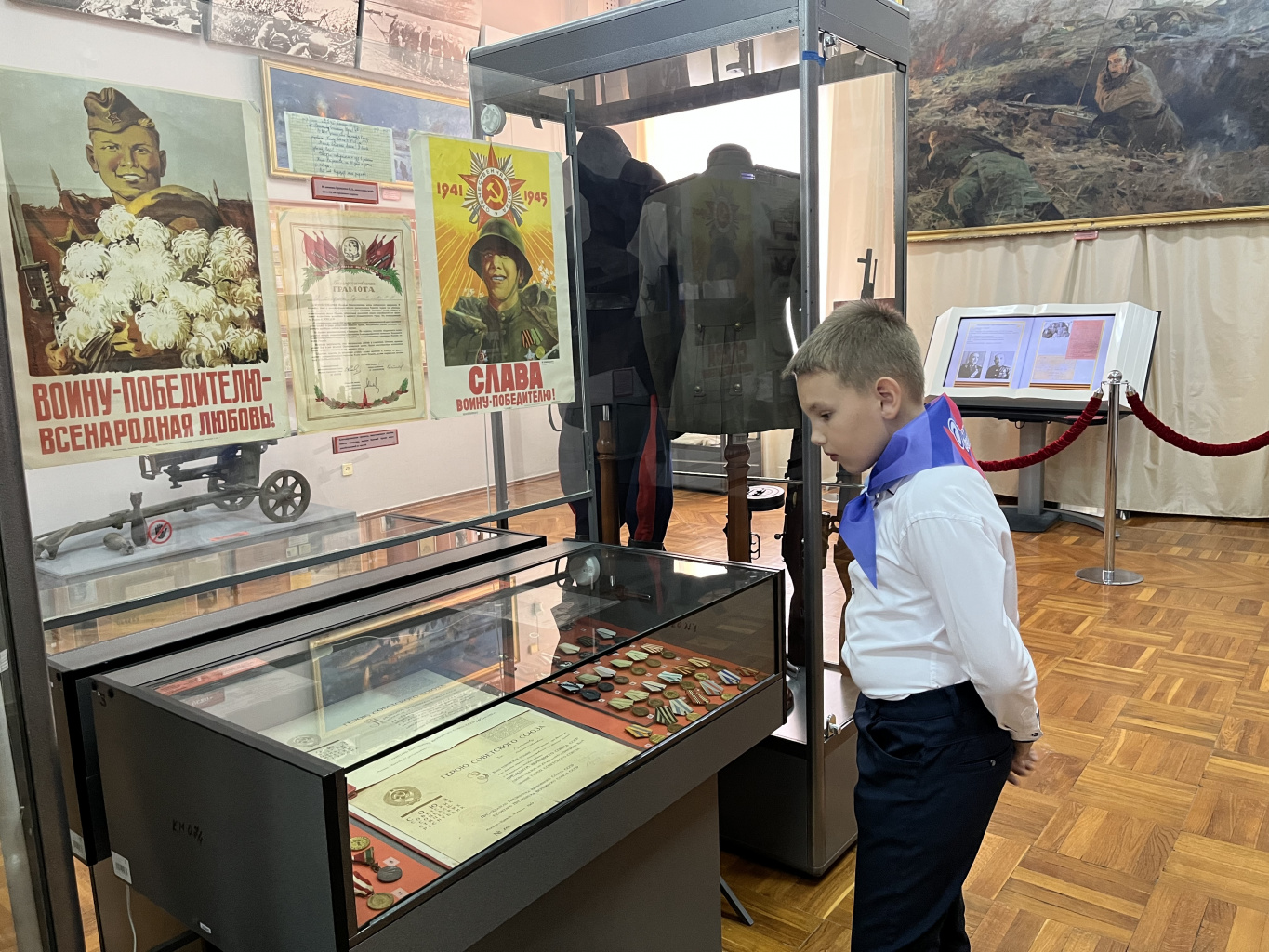 <div class="two-columns-text">