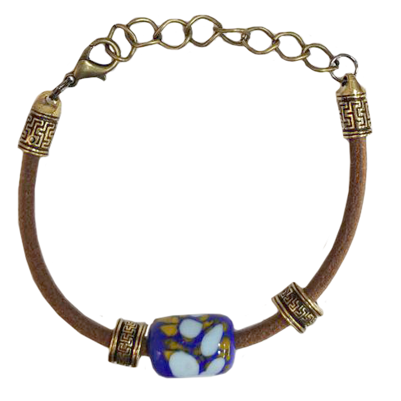 Кожаный браслет