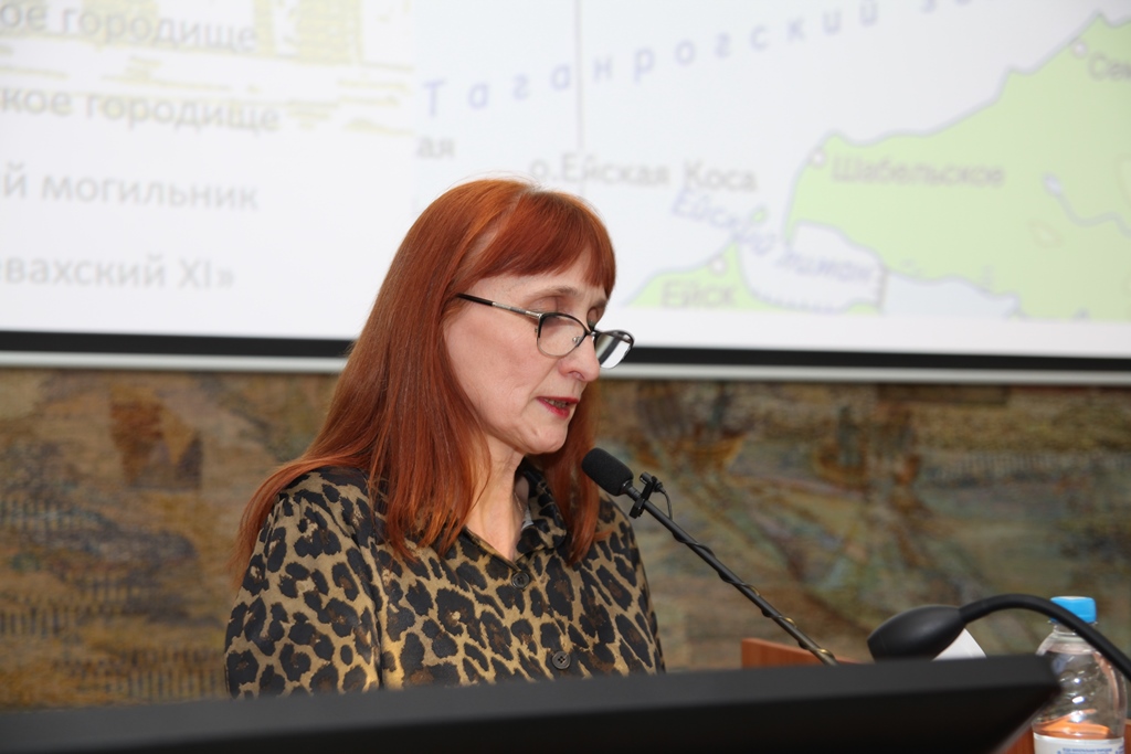 Приглашаем принять участие в научно-практическом семинаре «Итоги археологических исследований в Азове и на Нижнем Дону в 2024 году» Приглашаем принять участие в научно-практическом семинаре «Итоги археологических исследований в Азове и на Нижнем Дону в 2024 году»