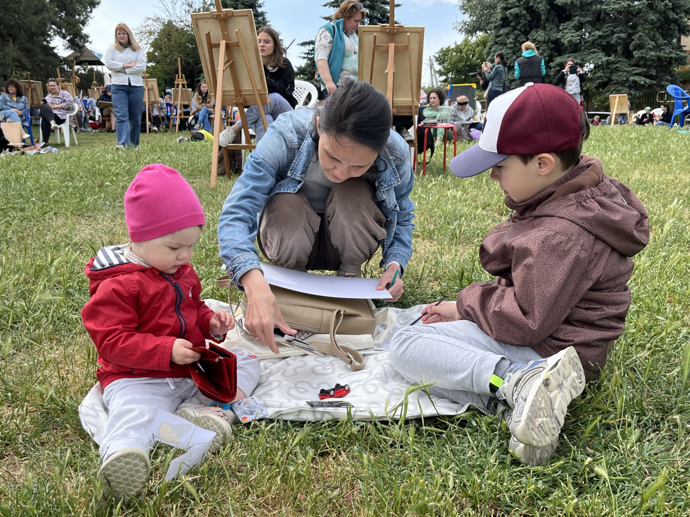 Фестиваль детского пленэрного рисунка «Ласточкино гнездышко»