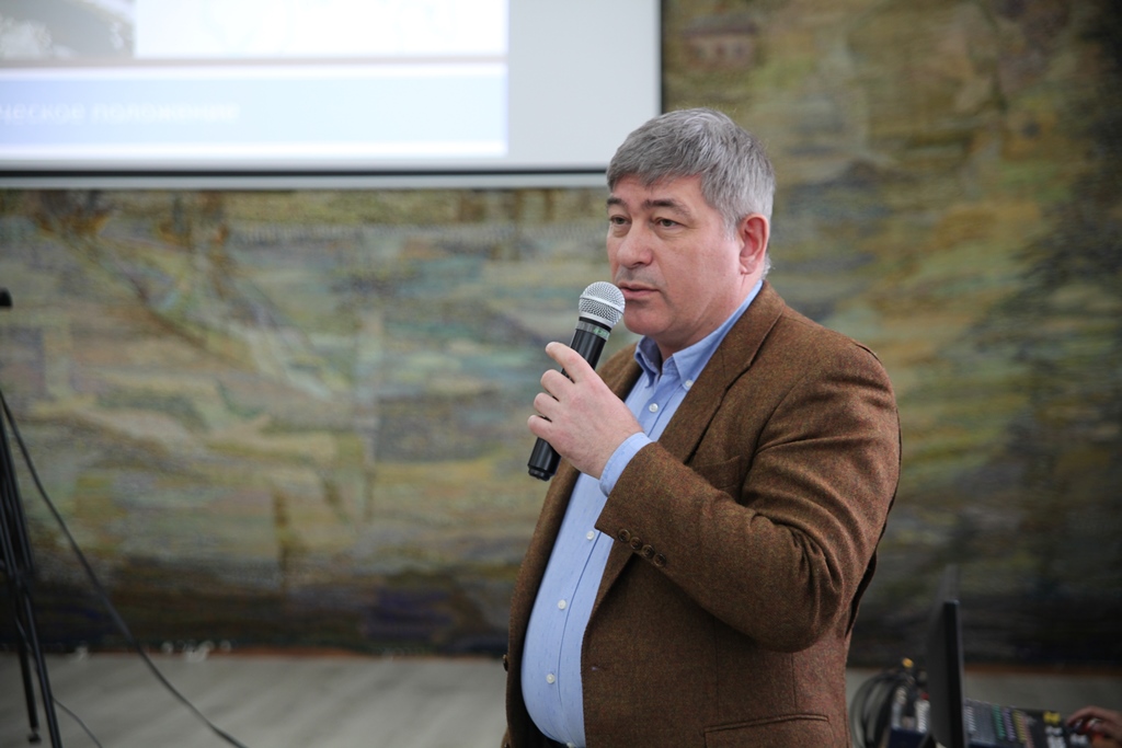 Открытие выставки «瓷壁炉. О необычном заказе Петра I в Китай»