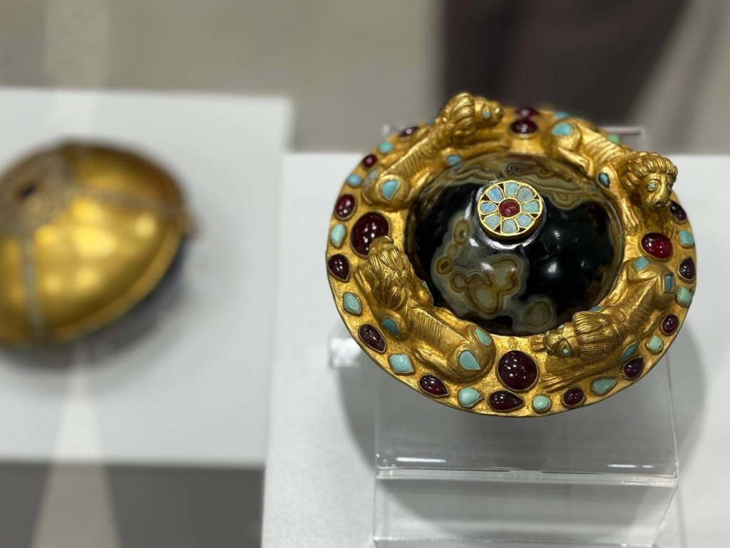 В Армавире открылась выставка «Золото степей» из фондов Азовского музея-заповедника В Армавире открылась выставка «Золото степей» из фондов Азовского музея-заповедника