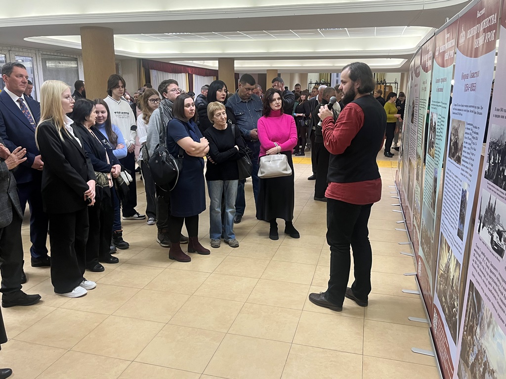 Открытие выставки «Великого мужества вечный урок»