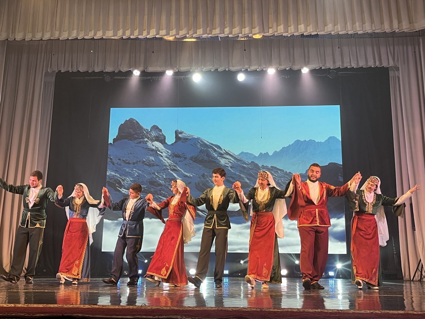 VI этнокультурный праздник «Загадки древнего Паниардиса»