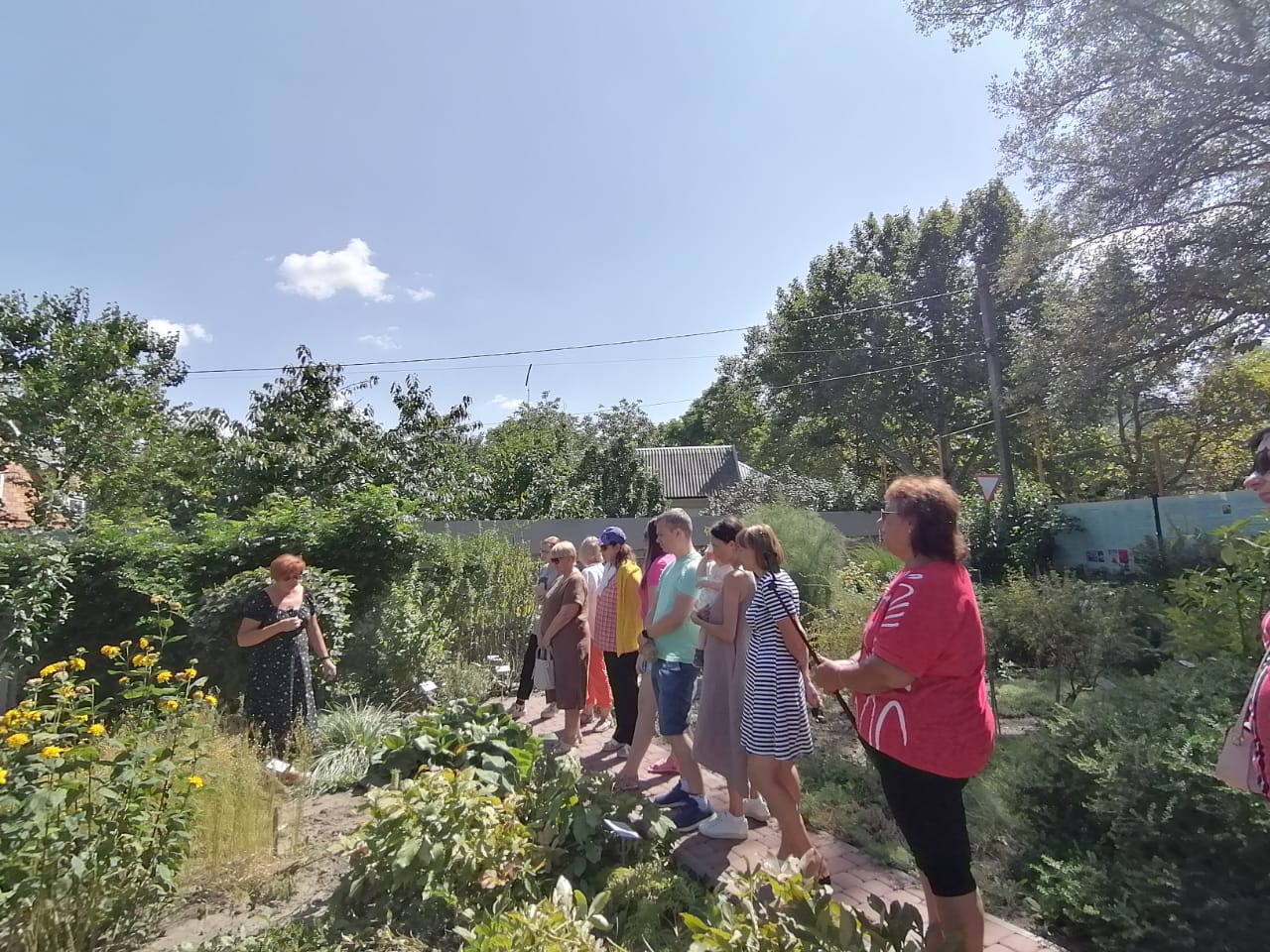 Ореховый Спас на аптекарском огороде музея