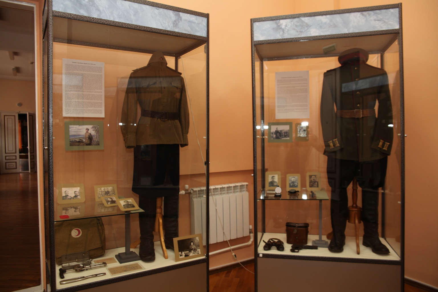 Выставка «От Красной армии к Советской»