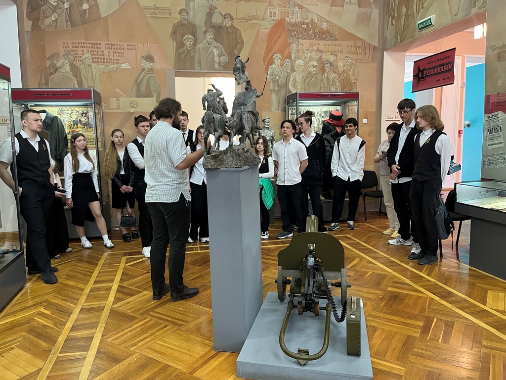 В музее прошло мероприятие «Форма и вооружение Красной армии» В музее прошло мероприятие «Форма и вооружение Красной армии»