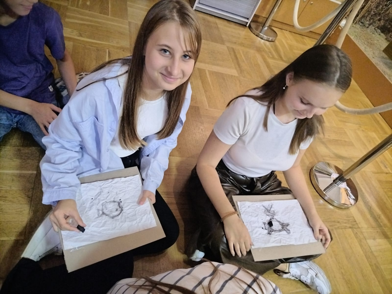 Школьники посетили программу «Охота в первобытном обществе»