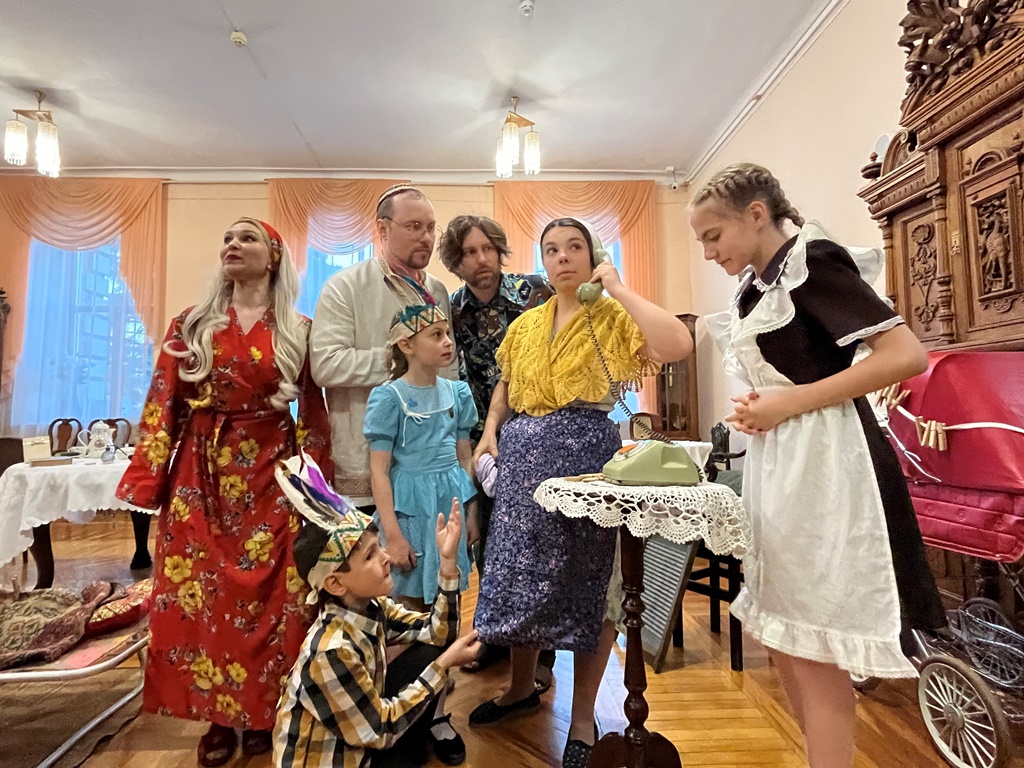 Вечерняя театрализованная программа «Нервы» 