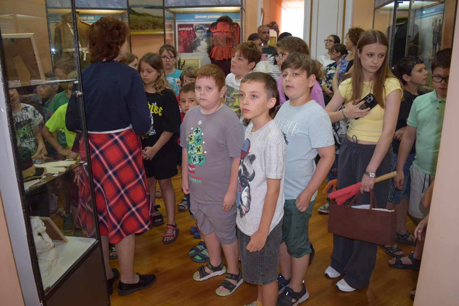Экскурсия по выставке «Великий сын Дона» Экскурсия по выставке «Великий сын Дона»