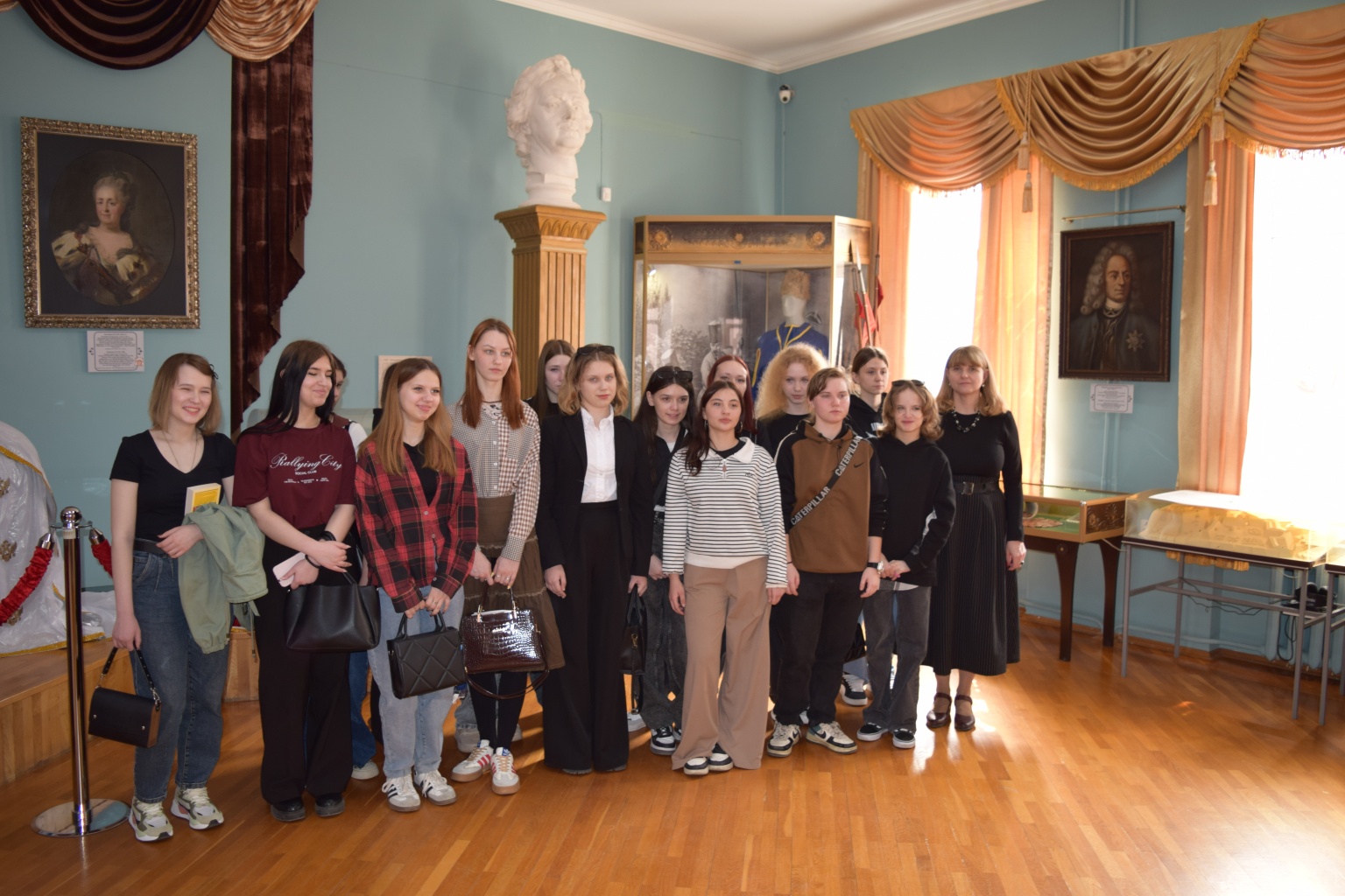 Нити истории. Азов и Крым