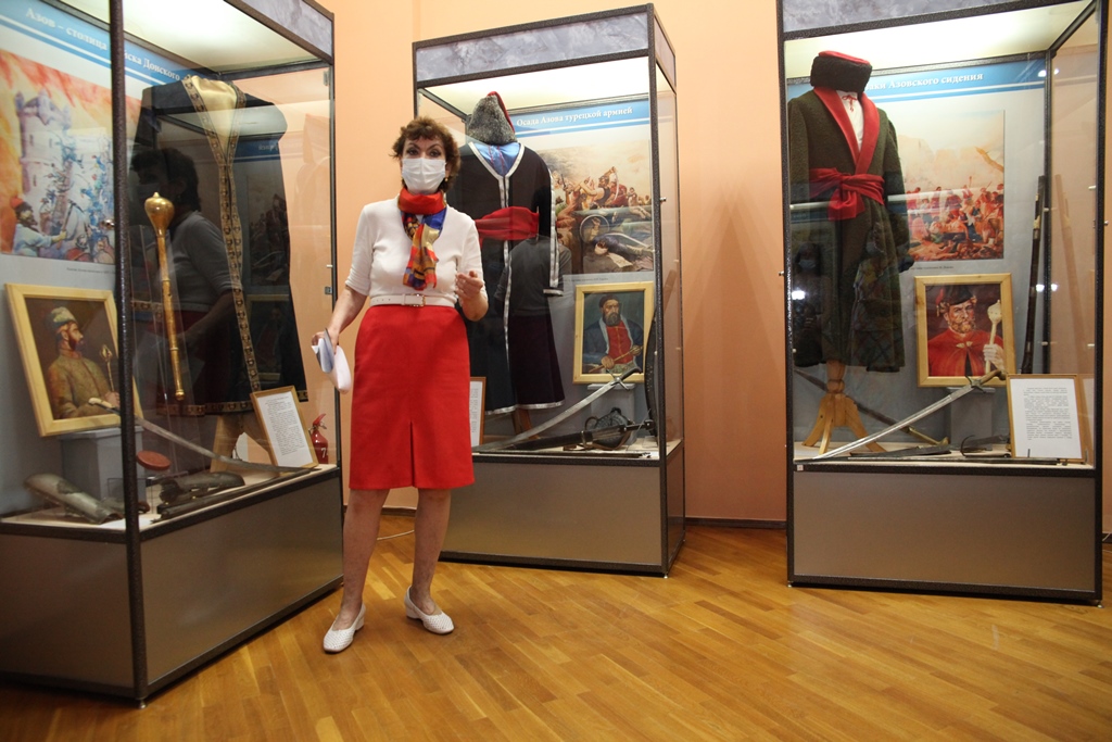 Выставка «Азовское осадное сидение» Выставка «Азовское осадное сидение»