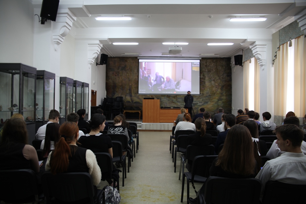 Вторая международная видеоконференция «Масштаб личности и наследие Шарля де Голля»