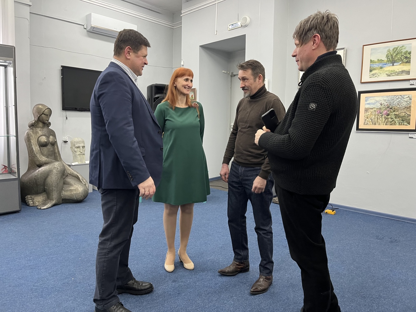 Открытие выставки азовских художников «Там где я живу»