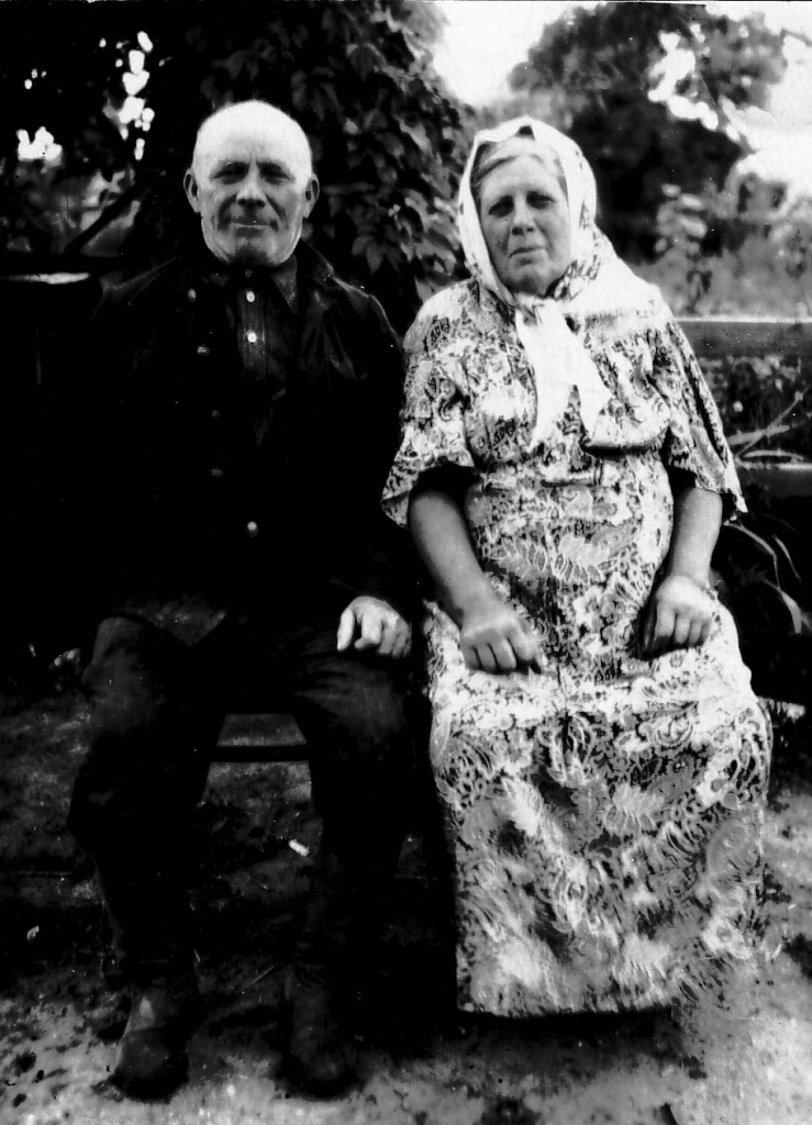 4. Родители поэта.Наталья Пантелеевна, Василий Дмитриевич..jpg 4. Родители поэта.Наталья Пантелеевна, Василий Дмитриевич..jpg