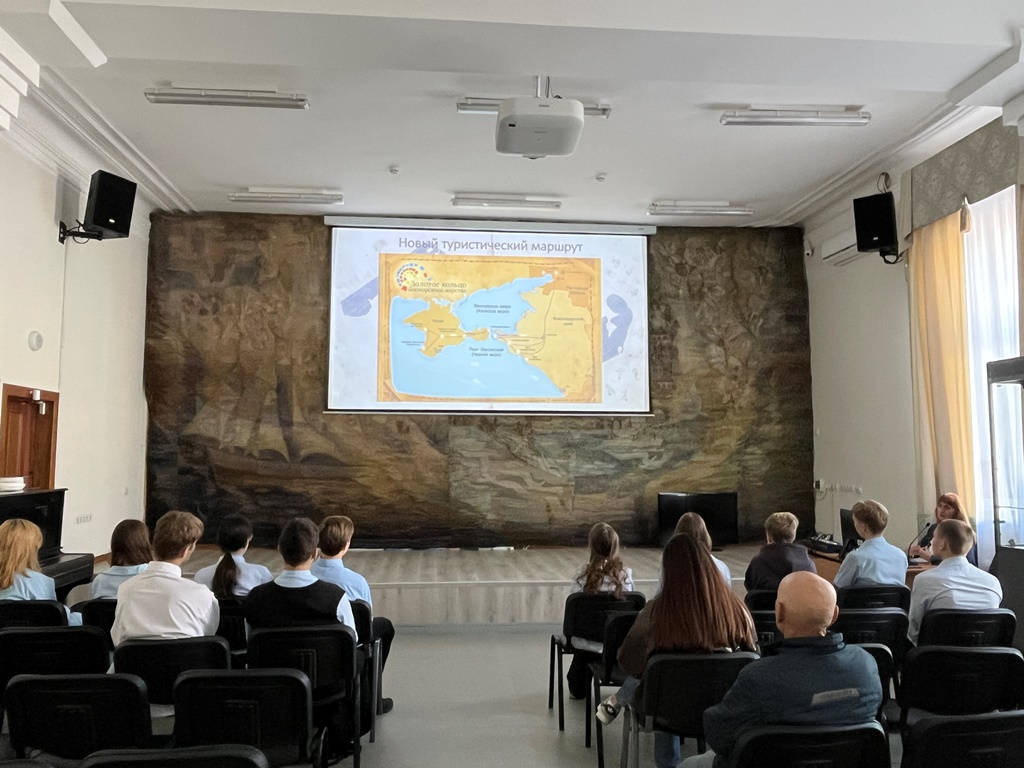 Лекция для школьников об античных поселениях Паниардис и Патарва Лекция для школьников об античных поселениях Паниардис и Патарва