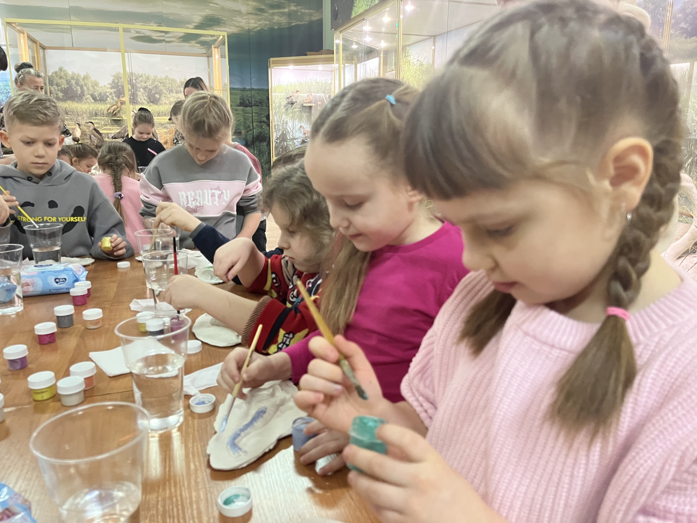 Познавательное путешествие в мир динозавров Познавательное путешествие в мир динозавров