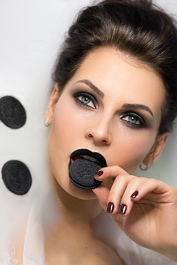 Молоко с печеньем (2019 г.)