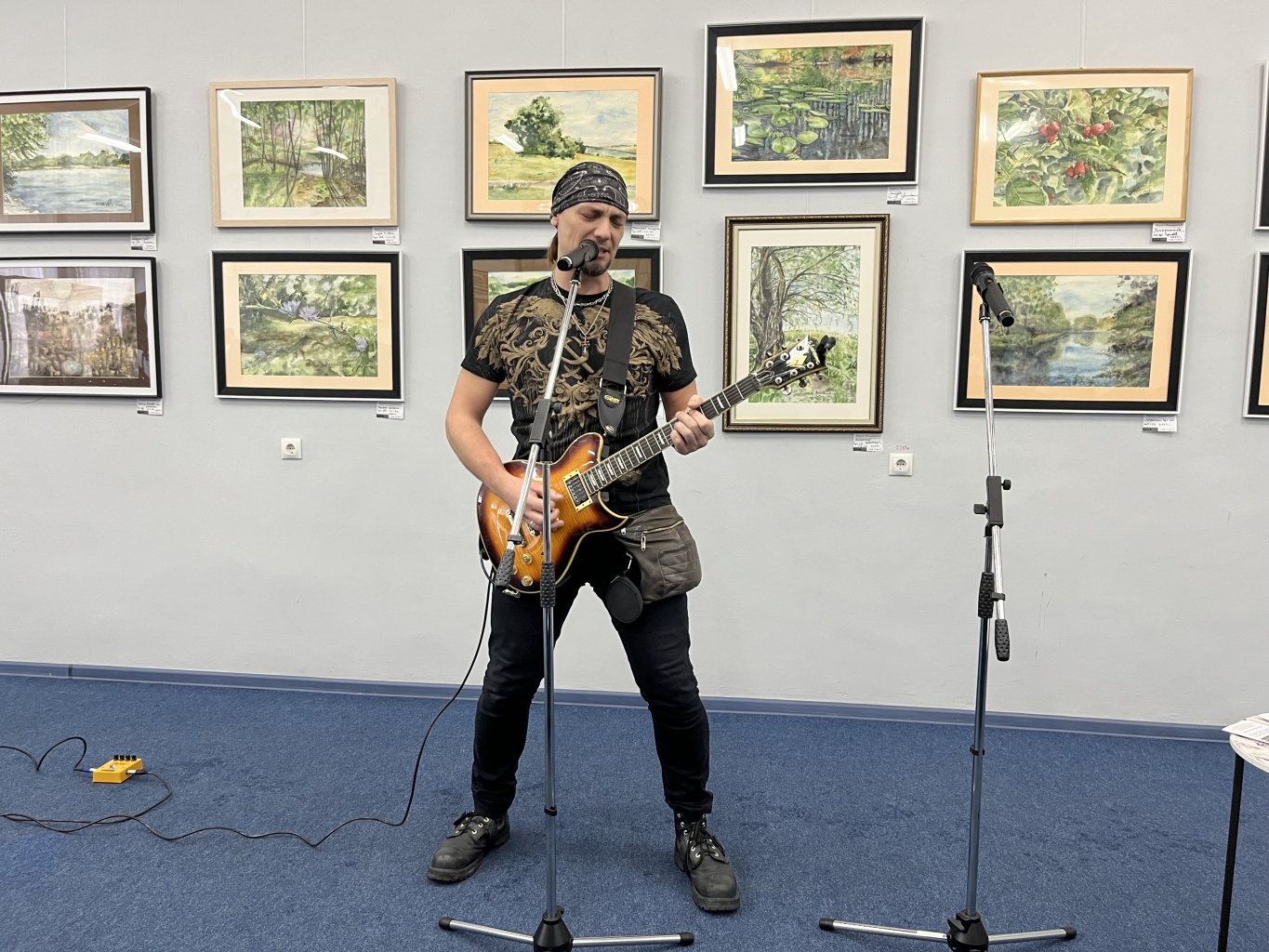 Открытие выставки азовских художников «Там где я живу»