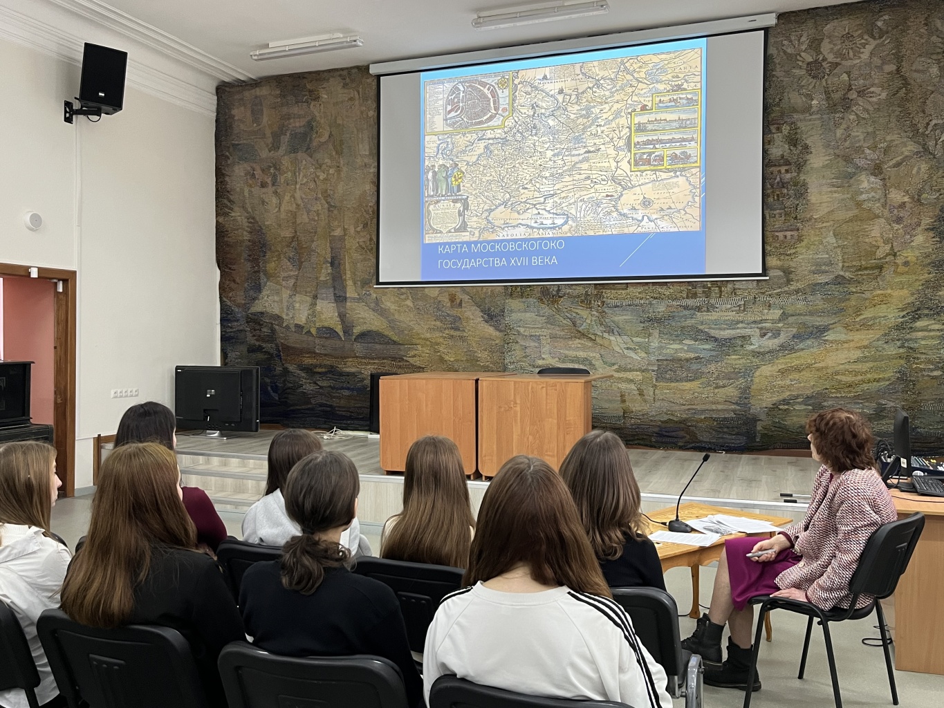 Школьники посетили лекцию, посвященную Азовским походам Петра I Школьники посетили лекцию, посвященную Азовским походам Петра I