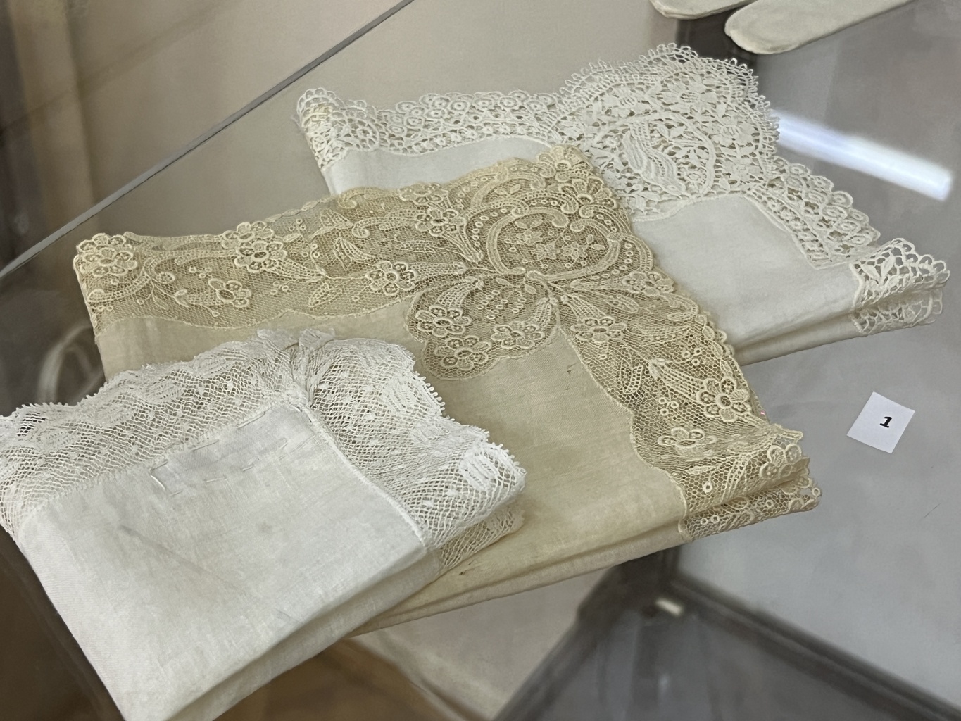 Открытие выставки «Антагонисты. История белого и черного цветов»