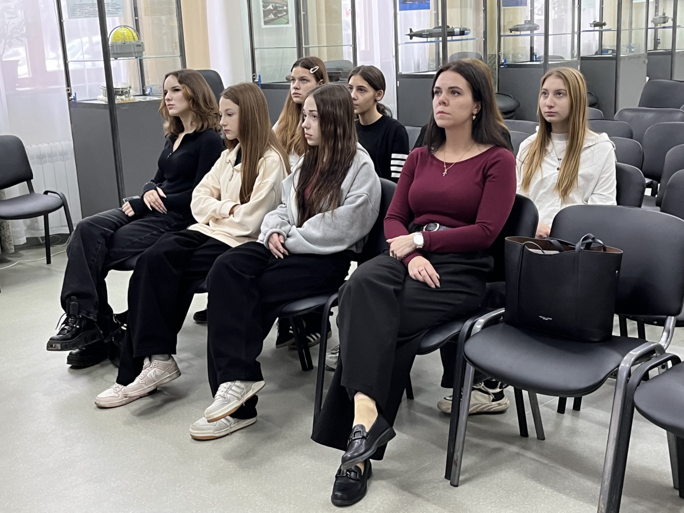 Школьники посетили лекцию, посвященную Азовским походам Петра I Школьники посетили лекцию, посвященную Азовским походам Петра I