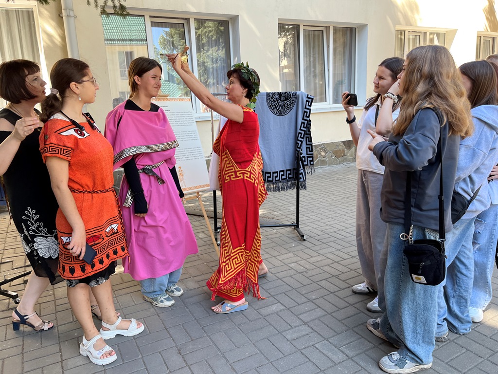 Этнокультурный праздник «Загадки древнего Паниардиса» 