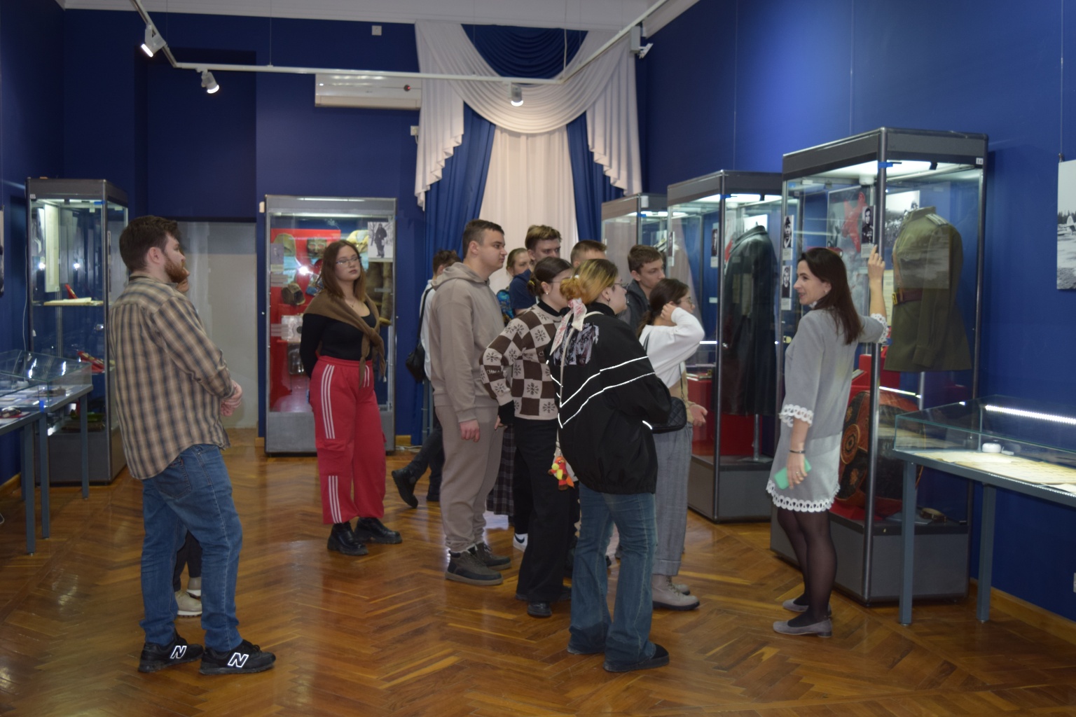 Сталинград: 200 дней мужества и героизма Сталинград: 200 дней мужества и героизма