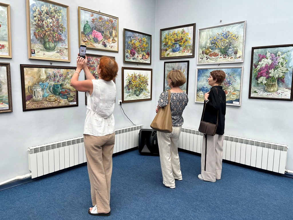 Открытие выставки «Как прекрасен этот мир!»