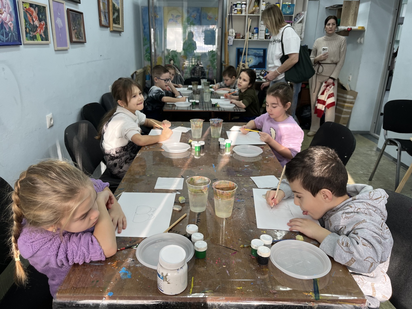 Творчество юных художников в выставочном зале «Меценат» 