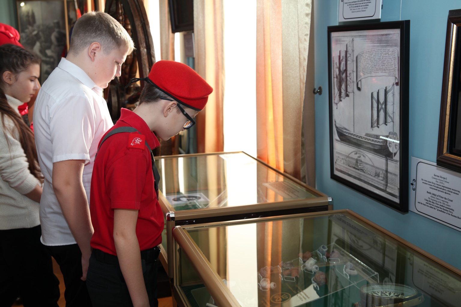 Губернатор поощрил волонтёров поездкой в Азовский музей-заповедник 