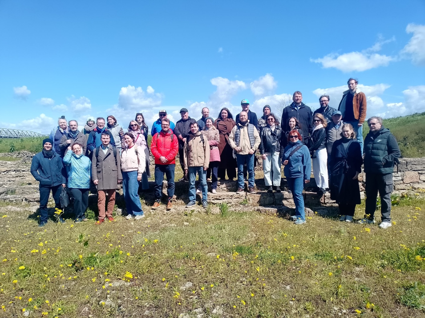 Всероссийская научная конференция «Древний город и его периферия»5qxf3vqTrGcXgoJ1nTbbrmrHsFrsBGJ_5mcx2IVpP5V8xrjR5pvq0tYysg6qO.jpg