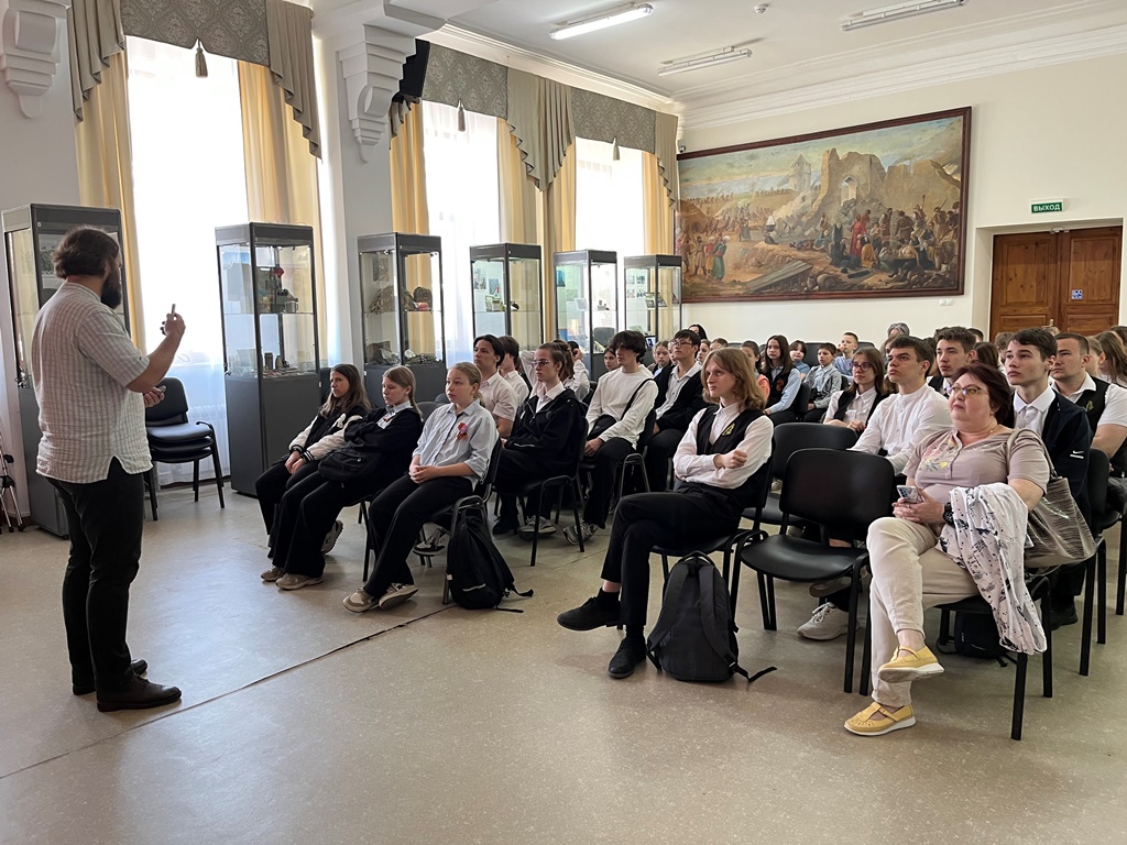 В музее прошло мероприятие «Форма и вооружение Красной армии» В музее прошло мероприятие «Форма и вооружение Красной армии»