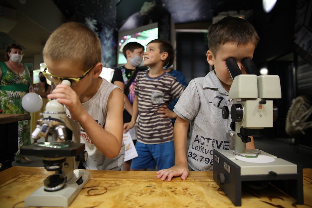 Детская интерактивная программа "Поляна сказок" Детская интерактивная программа "Поляна сказок"