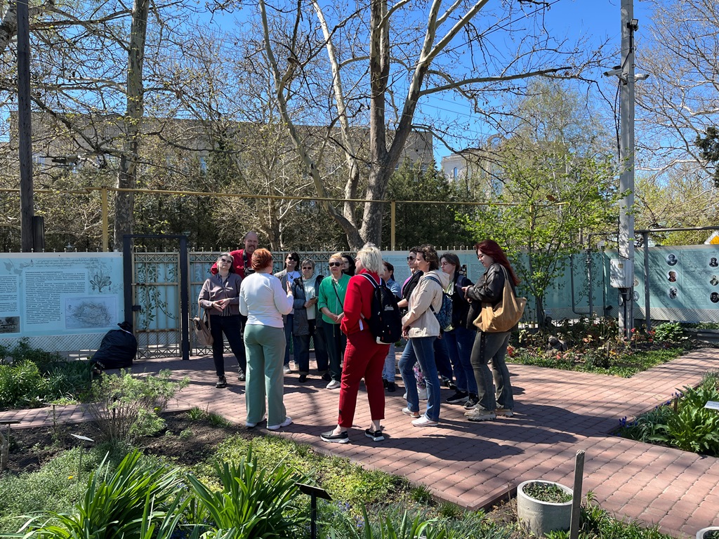 Культурно-просветительное мероприятие «Первоцветы – беглецы от тени и засухи» Культурно-просветительное мероприятие «Первоцветы – беглецы от тени и засухи»