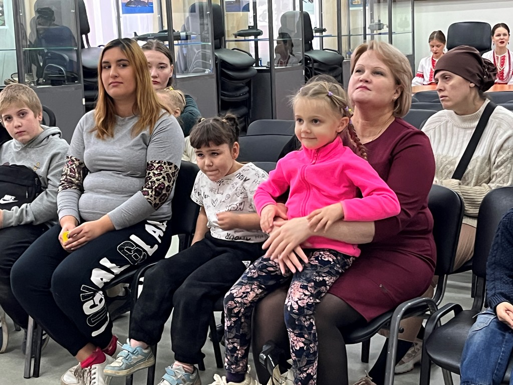 В музее прошло мероприятие, посвящённое Дню матери В музее прошло мероприятие, посвящённое Дню матери