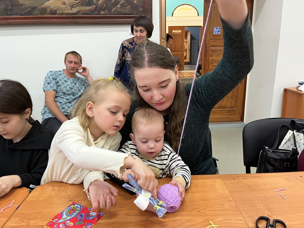 В музее прошло мероприятие, посвящённое Дню матери В музее прошло мероприятие, посвящённое Дню матери